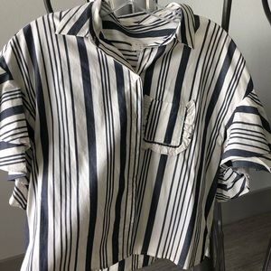 Cropped button up with ruffle sleeves